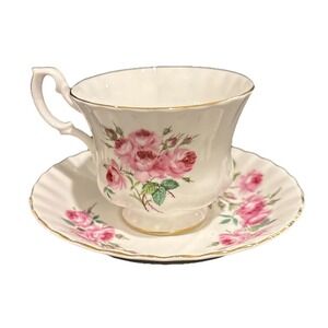 Royal Albert Bone China England Tea Cup Saucer Pink Roses Floral Vintage Cottage